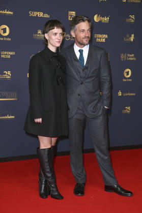 Liv Lisa Fries und Volker Bruch bei der 32. Verleihung der Goldenen Henne 2026 in der Leipziger Messe. Leipzig, 04.09.2026