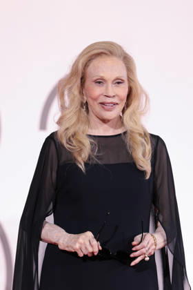 Faye Dunaway - The 83rd Venice International Film Festival Faye Dunaway receives the Italian KinÃ o Award for Lifetime Achievement during the 83rd Venice International Film Festival at Sala Grande on September 05, 2026 in Venice, Italy.  Copyright: xKazukoxWakayamax