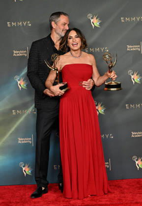 78th Emmy Awards Night 1 Peter Hermann and Mariska Hargitay in the press room at the 78th Emmy Awards Nigh1, held at the Peacock Theatre in Los Angeles, Ca. on September 5, 2026. Los Angeles Peacock Theatre California USA Copyright: xStarbuck xAFF-USA.COMx