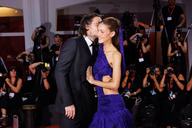 News - Kineo Award Red Carpet - The 83rd Venice International Film Festival VENICE, ITALY - SEPTEMBER 05: Brooklyn Beckam and Nicola Peltz Beckam attendthe Kineo Award Red Carpet during the 83rd Venice International Film Festival at Sala Grande on September 05, 2026 in Venice, Italy. Photo: Cinzia Camela. Lido di Venezia Palazzo del Cinema Italy Copyright: xCinziaxCamelax xLiveMediax LPN_2648365