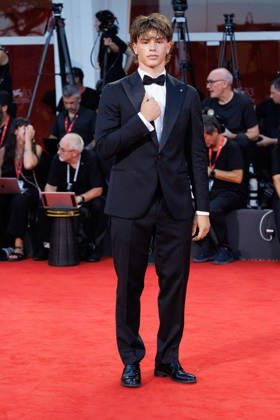 News - Kineo Award Red Carpet - The 83rd Venice International Film Festival VENICE, ITALY - SEPTEMBER 05: A guest attends the Kineo Award Red Carpet during the 83rd Venice International Film Festival at Sala Grande on September 05, 2026 in Venice, Italy. Photo: Cinzia Camela. Lido di Venezia Palazzo del Cinema Italy Copyright: xCinziaxCamelax xLiveMediax LPN_2650396