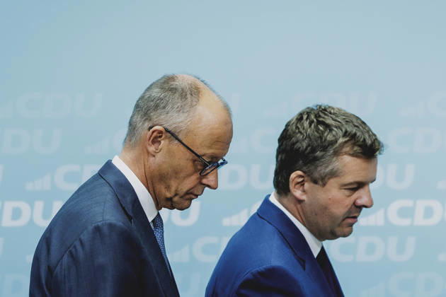 (L-R) Friedrich Merz (CDU), Bundeskanzler, und Sven Schulze, Ministerpraesident von Sachsen-Anhalt, aufgenommen im Rahmen einer Pressekonferenz als Reaktion auf die Landtagswahl in Sachsen-Anhalt in Berlin, 07.09.2026. Mit rund 44% hat die AfD (Alternative fuer Deutschland) die Landtagswahl deutlich vor der CDU mit rund 17,5% gewonnen. Berlin Deutschland Copyright: xFlorianxGaertnerx