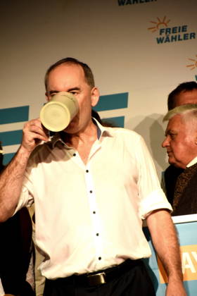 Hubert Aiwanger, Landes- und Bundesvorsitzender der FREIEN WÄHLER, Abendsberg 07.09.2026 Politischer Frühschoppen am Gillamoos Freie Wähler im Weissbierstadl Foto Abendsberg