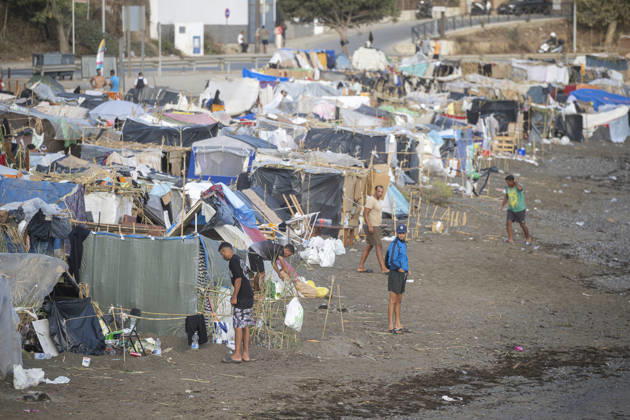 Settlements Continue on El Trampolín Beach Settlements on El Trampolín Beach, as of September 7, 2026, in Ceuta, Spain. Despite having been evicted, the encampment on El Trampolín Beach resembles a makeshift city and remains occupied by people who continue to arrive in Ceuta. SEPTEMBER 7, 2026 Ceuta, Spain Copyright: xMarcosxMorenox 7756324