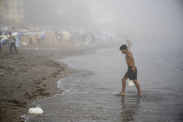 Settlements Continue on El Trampolín Beach Settlements on El Trampolín Beach, as of September 7, 2026, in Ceuta, Spain. Despite having been evicted, the encampment on El Trampolín Beach resembles a makeshift city and remains occupied by people who continue to arrive in Ceuta. SEPTEMBER 7, 2026 Ceuta, Spain Copyright: xMarcosxMorenox 7756333