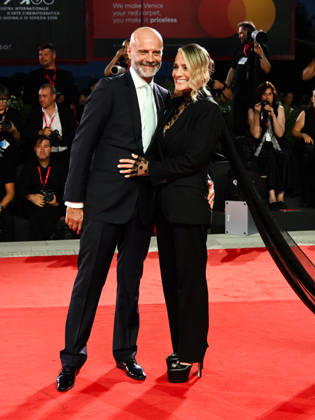 IPA88249050 - Venice, 83rd Venice International Film Festival 2026 - Night 6 - Diva e Donna Red Carpet. Pictured: Heather Parisi, Umberto Maria Anzolin  Copyright: xAlbertoxTerenghi PoolxPhotoxEvenx xPoolxPhotoxEventsx08x IPA88249050