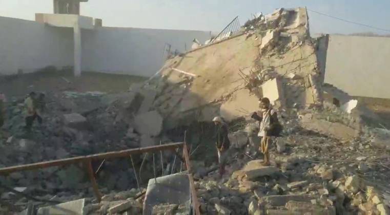 (260907) -- AL-JAWF, Sept. 7, 2026 -- A video screenshot shows a prison after an airstrike in Al-Jawf Province, Yemen, Sept. 7, 2026. An airstrike hit a prison in Houthi-controlled Al-Jawf province in northern Yemen on Monday, causing casualties, Houthi-run al-Masirah TV reported, attributing the strike to the Saudi-led coalition. ( Handout via Xinhua) YEMEN-AL-JAWF PROVINCE-AIRSTRIKE-PRISON HouthixMediaxCenter 