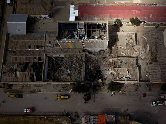 September 7, 2026, Vincha, Bolivia: VIACHA, BOLIVIA Ã¢â‚¬? SEPTEMBER 7, 2026: Damage is seen to homes near the RAM-2 Ã¢â‚¬oeBoloÂ­varÃ¢â‚¬Â? Mechanized Artillery Regiment, three days after explosions at the military installation in Viacha, near La Paz. The blast wave shattered windows and damaged walls and roofs in surrounding residential areas as rescue teams continued searching the site for missing people. Vincha Bolivia - ZUMAq101 20260907_zna_q101_189 Copyright: xAbadxMirandax