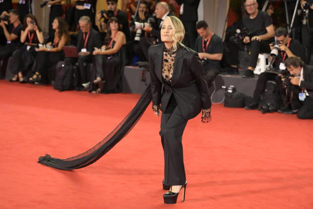 Delegazione Diva e Donna red carpet in Venice Lido - 07 Sep 2026 Heather Parisi attends the red carpet of Delegazione during the 83rd Venice Film Festival at Palazzo del Cinema. Venice Lido Italy Copyright: xMarioxCartellix xSOPAxImagesx _DSC1128