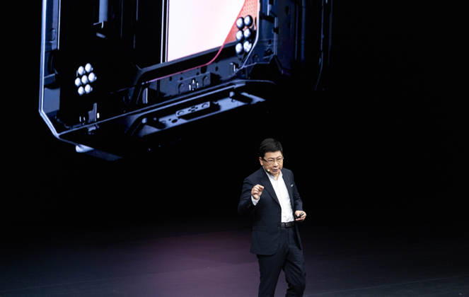 GUANGZHOU, CHINA - SEPTEMBER 07: Huawei unveils the Mate XT 2 Ultimate Design tri-fold smartphone featuring the Kirin 9050 Pro chip on September 7, 2026 in Guangzhou, Guangdong Province of China. The new device reportedly offers a 42 percent performance improvement over the previous generation.  Copyright: xVCGx 111664711308
