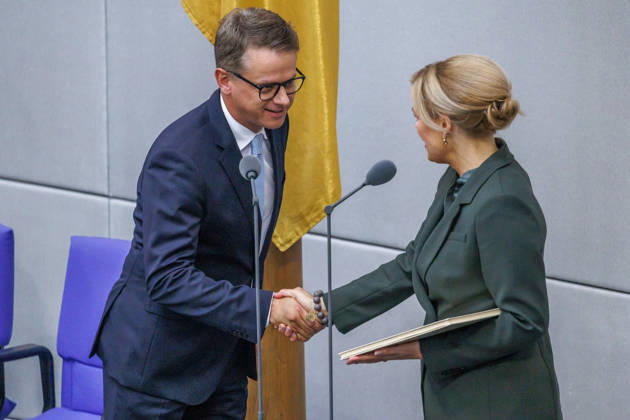 Bundestag Dr. Carsten Linnemann Bundesminister für Gesundheit bei seinem Amtseid im Deutschen Bundestag am 08.09.26 in Berlin. Berlin Berlin Deutschland Bundestag