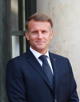 Emmanuel Macron recÌßoit Mr LEE Jae Myung, PreÌsident de la ReÌpublique de CoreÌe Emmanuel Macron recoit Mr LEE Jae Myung, PrÃ sident de la RÃ publique de CorÃ e dans le cadre d une visite d Etat au Palais de l ElysÃ e Ã Paris, le 8 septembre 2026. French President, Emmanuel Macron welcomed Mr. LEE Jae Myung, President of the Republic of Korea, during a state visit to the ElysÃ e Palace in Paris on September 8, 2026.  Copyright: xFabricexChasseryx