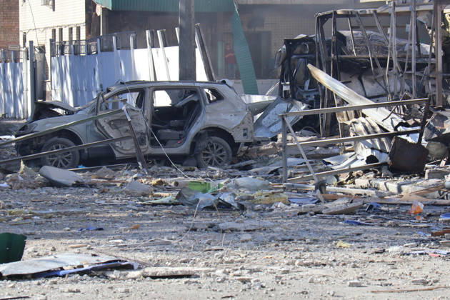 Rubble carpets a street near burnt-out cars in the Solomianskyi district after a Russian attack, Kyiv, Ukraine, September 8, 2026. On Tuesday night, September 8, Russian forces launched another massive strike on the Ukrainian capital with ballistic and cruise missiles, as well as jet UAVs. The attack caused significant damage to civilian infrastructure, residential areas, and business facilities. Three people were killed, and 19 were injured. (Photo by Pavlo Bahmut Ukrinform) Destruction and fires reported across Kyiv districts after Russian attack Copyright: xPavloxBahmutx