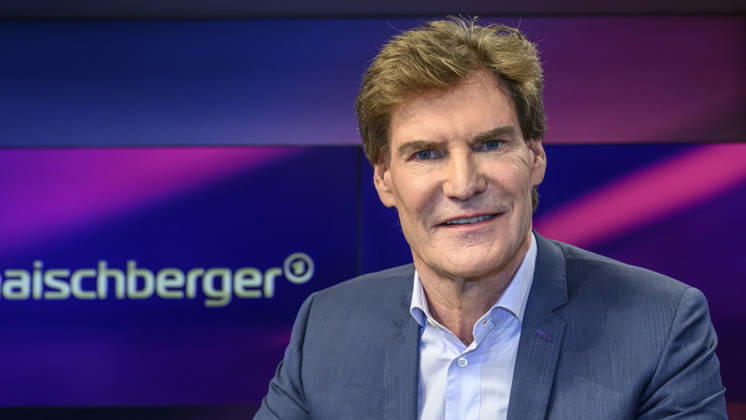 v.l. Carsten Maschmeyer (Unternehmer), GER, Berlin, Studio, zu Gast bei Maischberger, politische Talkshow, TV, Format, mit Moderatorin Sandra Maischberger, Das Erste, aus Adlershof Am Studio 20, 08.09.2026, Copyright: HMBxMedia UwexKoch