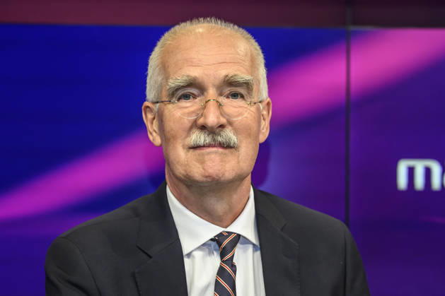 v.l. Sergej Lochthofen (Journalist), GER, Berlin, Studio, zu Gast bei Maischberger, politische Talkshow, TV, Format, mit Moderatorin Sandra Maischberger, Das Erste, aus Adlershof Am Studio 20, 08.09.2026, Copyright: HMBxMedia UwexKoch