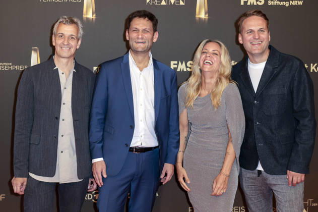 Dietmar Jacobs, Christian Ehring, Patricia Kümpel und Gast bei der Verleihung des Deutschen Fernsehpreises 2026 - Die Nacht der Kreativen in der Flora. Köln, 08.09.2026