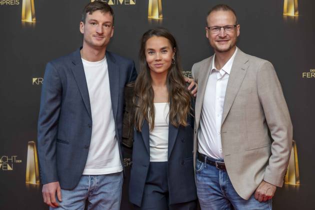 ABB KREATIVE - Eike Koehler, Kim Kristin Mauch und Bjoern Kurtenbach zu Gast auf dem roten Teppich bei der Gala Die Nacht der Kreativen Der Deutsche Fernsehpreis 2026 in der Flora am 08.09.2026 in Koeln NRW Deutschland