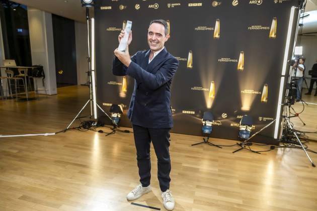 ABB KREATIVE- Preistraeger Auszeichnung für die Beste Ausstattung Fiktion geht an Matthias Muesse (Szenenbild) zu Gast bei der Gala Die Nacht der Kreativen Der Deutsche Fernsehpreis 2026 in der Flora am 08.09.2026 in Koeln NRW Deutschland
