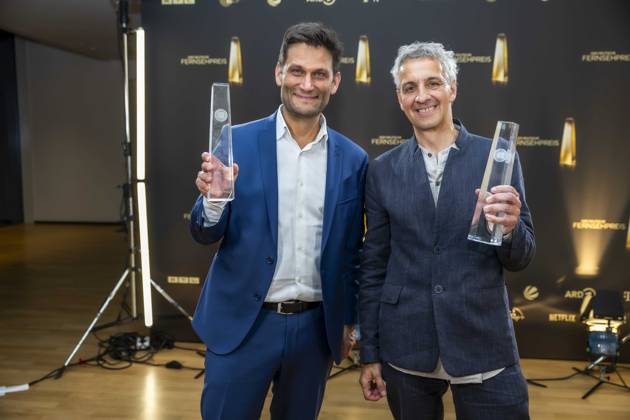 ABB KREATIVE- Preistraeger Auszeichnung Die Auszeichnung für das Beste Buch Unterhaltung geht an Christian Ehring und Dietmar Jacobs zu Gast bei der Gala Die Nacht der Kreativen Der Deutsche Fernsehpreis 2026 in der Flora am 08.09.2026 in Koeln NRW Deutschland