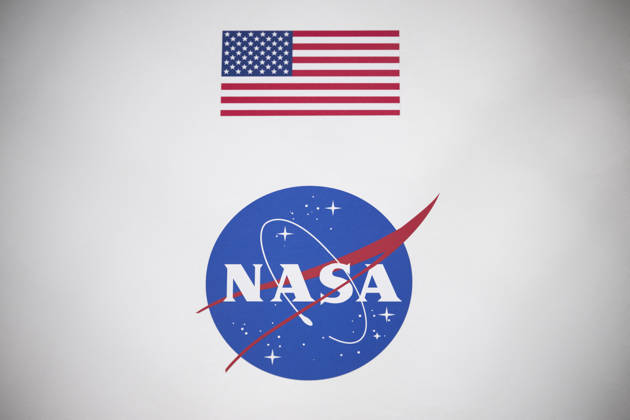 NASA Logo With American Flag During International Space Summit - Paris A NASA logo with an American flag is displayed at the International Space Summit in Paris, France on September 9, 2026. Photo by Eliot Blondet ABACAPRESS.COM Paris France France  Copyright: xBlondetxEliot ABACAx