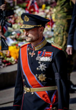 09-09-2026 Funeral of King Harald of Norway during a royal procession from the Royal Palace Chapel to the Cathedral in Oslo. King Haakon Â  Copyright: xPPEx
