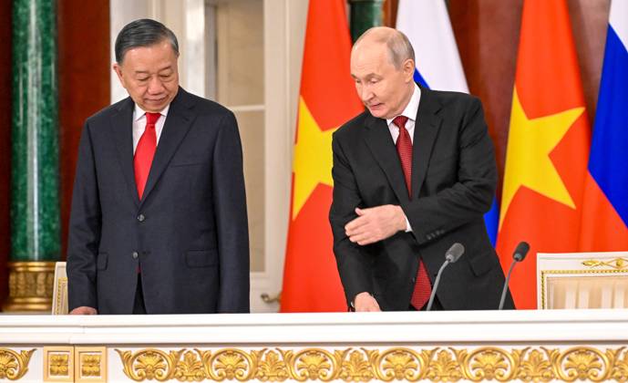 Russia Vietnam 9239608 09.09.2026 Vietnamese President To Lam and Russian President Vladimir Putin arrive to make statements to the press following their meeting at the Kremlin in Moscow, Russia. Alexey Maishev Sputnik Moscow Russia  Copyright: xAlexeyxMaishevx