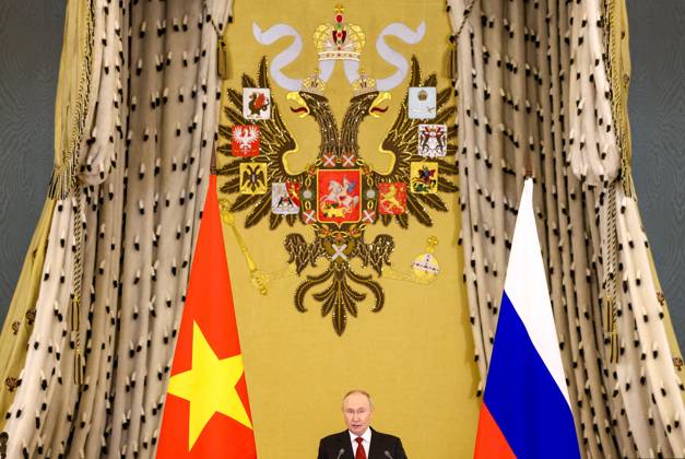 Russia Vietnam 9239599 09.09.2026 Russian President Vladimir Putin makes a statement to the press following a meeting with Vietnamese President To Lam at the Kremlin in Moscow, Russia. Geodakyan Artem Sputnik Moscow Russia  Copyright: xGeodakyanxArtemx