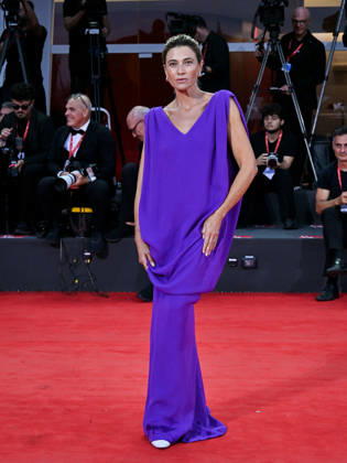 IPA88321354 - Venice, 83rd Venice International Film Festival 2026 - Night 8. Red Carpet for the film UN BON PETIT SOLDAT. Pictured: Anna Foglietta  Copyright: xManuelexMangiarottix xPoolxPhotoxEventsx08x IPA88321354