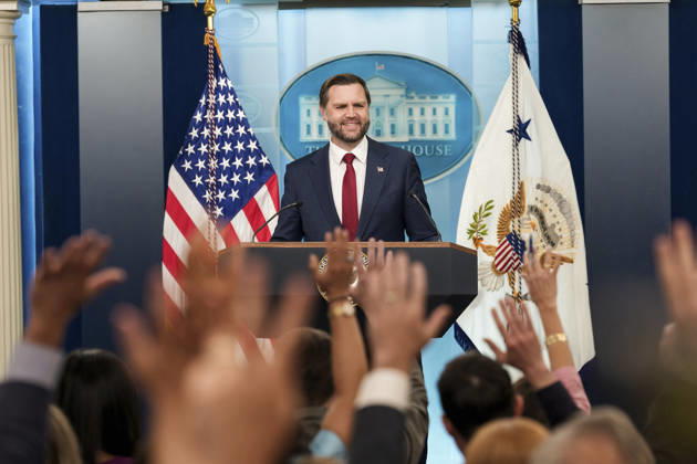 September 9, 2026, Washington, Dc, United States of America: U.S. Vice President J.D Vance listens to a question from reporters during the daily briefing in the James S. Brady Press Briefing Room of the White House, September 3, 2026 in Washington, D.C. Washington United States of America - ZUMAp138 20260909_zaa_p138_007 Copyright: xEmilyxJ.xHiggins WhitexHousex
