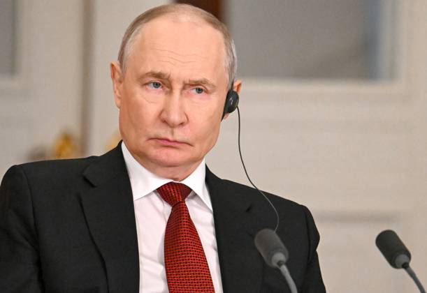 Russia Vietnam 9239775 09.09.2026 Russian President Vladimir Putin makes statements to the press with Vietnamese President To Lam following their meeting at the Kremlin in Moscow, Russia. Alexey Maishev Sputnik Moscow Russia  Copyright: xAlexeyxMaishevx