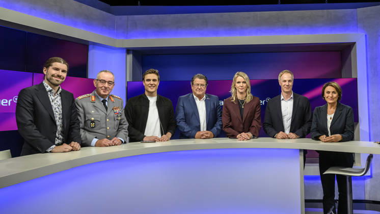 im Bild v.l.: Alexander Prinz , Carsten Breuer , Constantin Schreiber (Axel Springer), Stephan Brandner, AfD (Mitglied des Rechtsausschusses), Julie Kurz (ARD), Sebastian Fiedler, SPD, Sandra Maischberger, GER, Berlin, Studio, zu Gast bei Maischberger, politische Talkshow, TV, Format, mit Moderatorin Sandra Maischberger, Das Erste, aus Adlershof Am Studio 20, 09.09.2026, Copyright: HMBxMedia UwexKoch