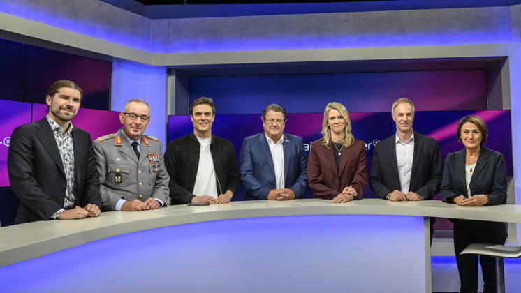im Bild v.l.: Alexander Prinz , Carsten Breuer , Constantin Schreiber (Axel Springer), Stephan Brandner, AfD (Mitglied des Rechtsausschusses), Julie Kurz (ARD), Sebastian Fiedler, SPD, Sandra Maischberger, GER, Berlin, Studio, zu Gast bei Maischberger, politische Talkshow, TV, Format, mit Moderatorin Sandra Maischberger, Das Erste, aus Adlershof Am Studio 20, 09.09.2026, Copyright: HMBxMedia UwexKoch