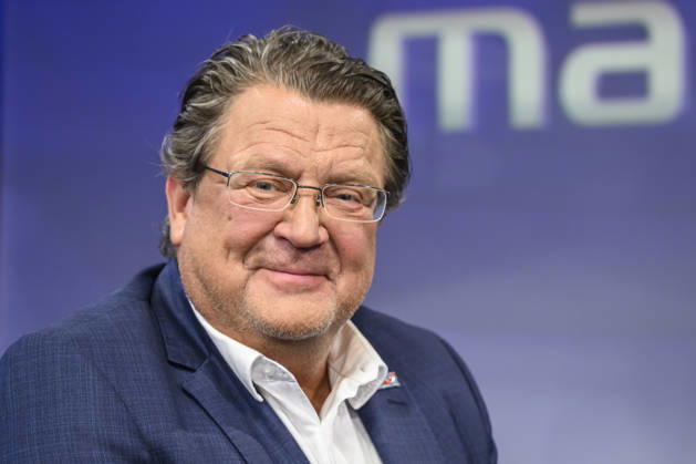 im Bild v.l.: Stephan Brandner, AfD (Mitglied des Rechtsausschusses), GER, Berlin, Studio, zu Gast bei Maischberger, politische Talkshow, TV, Format, mit Moderatorin Sandra Maischberger, Das Erste, aus Adlershof Am Studio 20, 09.09.2026, Copyright: HMBxMedia UwexKoch