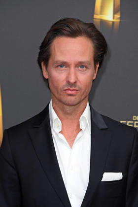 Tom Schilling - Portraits bei DER DEUTSCHE FERNSEHPREIS im Confex-Center in Köln am 09.09.2026