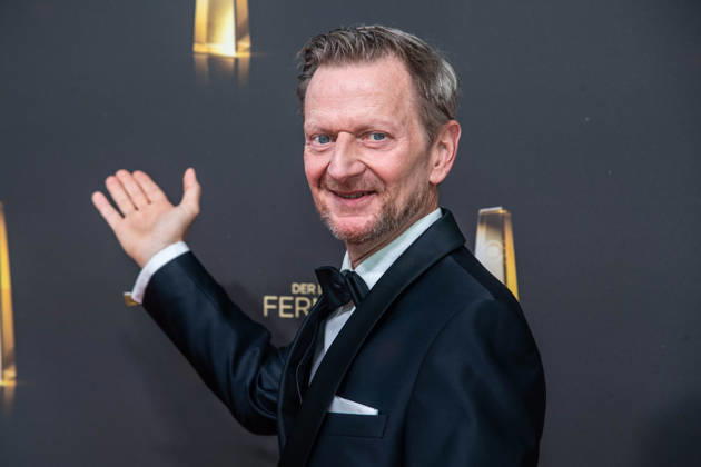 Michael KESSLER, Schauspieler, Roter Teppich, Red Carpet Show, Ankunft, arrival, Verleihung des Deutschen Fernsehpreises, Der Deutsche Fernsehpreis 2026, Deutscher Fernsehpreis 2026 im Confex Koeln, am 09.09.2025.