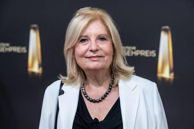 Sabine POSTEL, Schauspielerin, Roter Teppich, Red Carpet Show, Ankunft, arrival, Verleihung des Deutschen Fernsehpreises, Der Deutsche Fernsehpreis 2026, Deutscher Fernsehpreis 2026 im Confex Koeln, am 09.09.2025.
