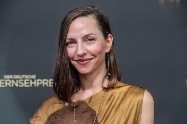 Katharina SCHUETTLER, Schüttler, Schauspielerin, Roter Teppich, Red Carpet Show, Ankunft, arrival, Verleihung des Deutschen Fernsehpreises, Der Deutsche Fernsehpreis 2026, Deutscher Fernsehpreis 2026 im Confex Koeln, am 09.09.2025.