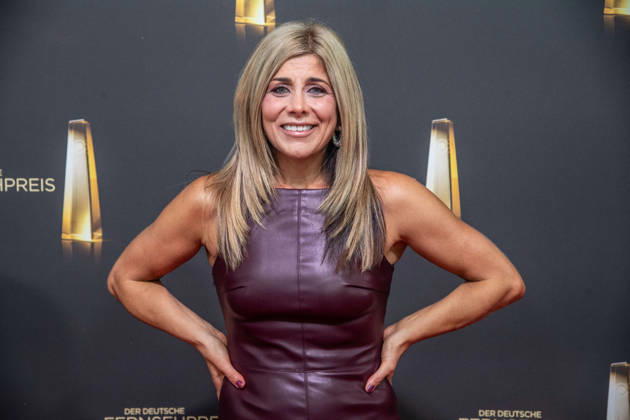 Panagiota PETRIDOU, Moderatorin, Roter Teppich, Red Carpet Show, Ankunft, arrival, Verleihung des Deutschen Fernsehpreises, Der Deutsche Fernsehpreis 2026, Deutscher Fernsehpreis 2026 im Confex Koeln, am 09.09.2025.