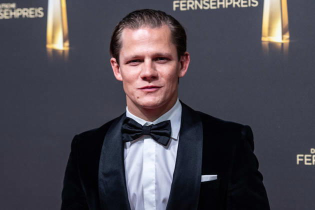 Max von der GROEBEN, Schauspieler, Roter Teppich, Red Carpet Show, Ankunft, arrival, Verleihung des Deutschen Fernsehpreises, Der Deutsche Fernsehpreis 2026, Deutscher Fernsehpreis 2026 im Confex Koeln, am 09.09.2025.