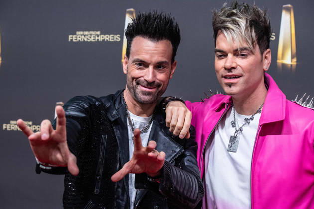 Die Ehrlich Brothers, Magier, Andreas und Chris Ehrlich, Roter Teppich, Red Carpet Show, Ankunft, arrival, Verleihung des Deutschen Fernsehpreises, Der Deutsche Fernsehpreis 2026, Deutscher Fernsehpreis 2026 im Confex Koeln, am 09.09.2025.