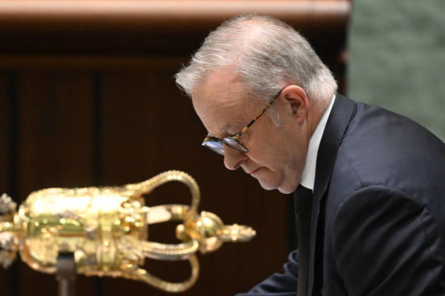 QUESTION TIME, Australian Prime Minister Anthony Albanese arrives during Question Time in the House of Representatives at Parliament House in Canberra, Thursday, September 10, 2026. ( NO ARCHIVING CANBERRA AUSTRALIAN CAPITAL TERRITORY AUSTRALIA  Copyright: xLUKASxCOCHx 20260910144477245910