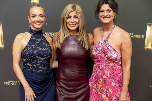 ABB FERNSEHPREIS- Janin Ullmann, Schauspielerin, Panagiota Petridou, Moderatorin, Marlene Lufen zu Gast auf dem roten Teppich bei der Gala zr verleihung des Der Deutsche Fernsehpreis 2026 iim Confex Center am 09.09.2026 in Koeln NRW Deutschland