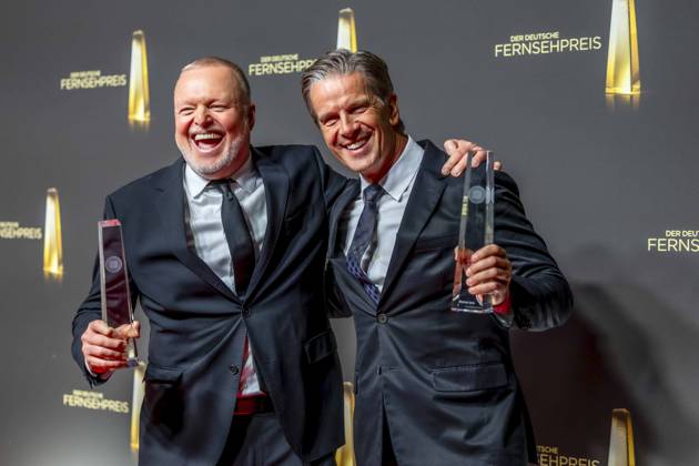 ABB FERNSEHPREIS- Stefan Raab Markus Lanz Preistraeger mit dem Fernsehpreis zu Gast auf dem roten Teppich bei der Gala zr verleihung des Der Deutsche Fernsehpreis 2026 iim Confex Center am 09.09.2026 in Koeln NRW Deutschland