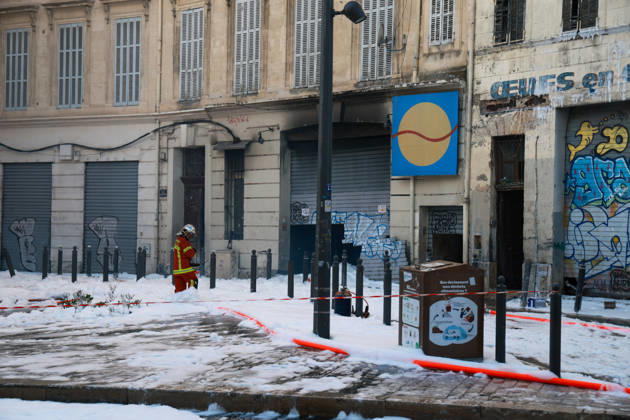 Fire at the MarchÃ du Soleil in Marseille: it took the fire brigade several hours to put out the blaze, which broke out at 2.19 am and destroyed around 500 mÂ². - 11 10 2026 - France Bouches-du-Rhone Marseille -  SylvainxRostaingx xLexPictorium LePictorium_0340469