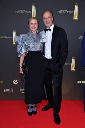 Christine Sommer mit Ehemann Martin Brambach bei der Verleihung des Deutschen Fernsehpreis im Confex Center in Köln am 09.09.2026