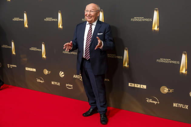 ABB FERNSEHPREIS- Hans-Joachim Heist Schauspieler zu Gast auf dem roten Teppich bei der Gala zr verleihung des Der Deutsche Fernsehpreis 2026 im Confex Center am 09.09.2026 in Koeln NRW Deutschland