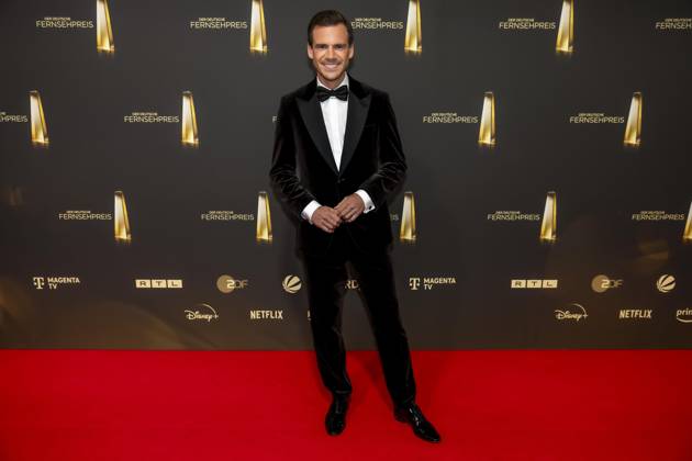 ABB FERNSEHPREIS- Aljoscha Hoehn Gast auf dem roten Teppich bei der Gala zr verleihung des Der Deutsche Fernsehpreis 2026 im Confex Center am 09.09.2026 in Koeln NRW Deutschland