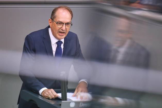 Berlin, Deutschland, 10.09.2026: Deutscher Bundestag: 93. Bundestagssitzung - Haushaltswoche: Bundesminister des Innern Alexander Dobrindt (CSU) Copyright: xdtsxNachrichtenagenturx dts_133924