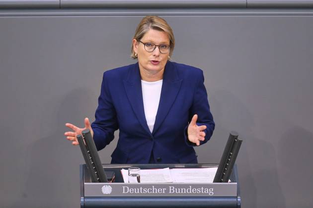Berlin, Deutschland, 10.09.2026: Deutscher Bundestag: 93. Bundestagssitzung - Haushaltswoche: Bundesministerin der Justiz und für Verbraucherschutz Stefanie Hubig (SPD) Copyright: xdtsxNachrichtenagenturx dts_133934