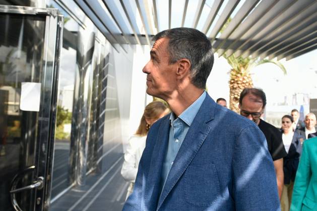 Sánchez Visits the Facilities of the Aerospace Company PLD Space in Elche, Alicante. Prime Minister Pedro Sánchez visits the facilities of the aerospace company PLD Space on September 10, 2026, in Elche, Alicante, Valencian Community, Spain. PLD Space, a Spanish company specializing in space launch vehicles, was founded in 2011 and is developing the MIURA 5 orbital rocket to launch small satellites from French Guiana. The visit coincides with efforts to accelerate the company’s industrialization, following a 158.9-million-euro contract from the European Space Agency to strengthen its orbital capabilities. SEPTEMBER 10, 2026 Víctor Ferná Elche, Alicante, Valencian Community Elche, Alicante, Valencian Community, Spain Copyright: xVictorxFernandezx 7762190
